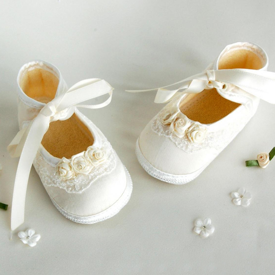 Girls Court Shoes 3 Roses